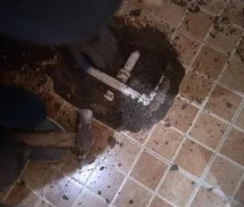 保定卫生间漏水维修公司为您分享下卫生间渗水如何处理及注意事项