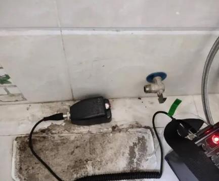 保定屋顶漏水维修公司分享下卫生间漏水的危害及解决方法